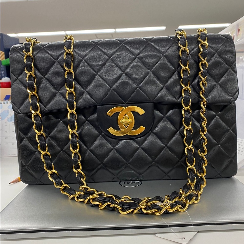 CHANEL 34CM maxi